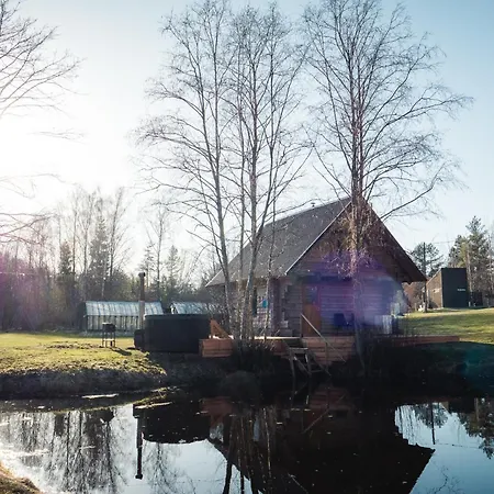 Palukuela Saunad Tiny House Kuuse - Sauna, Hot Tub *