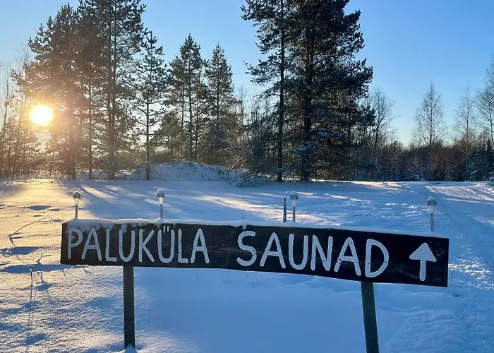 Palukuela Tiny House Kuuse Chalé *